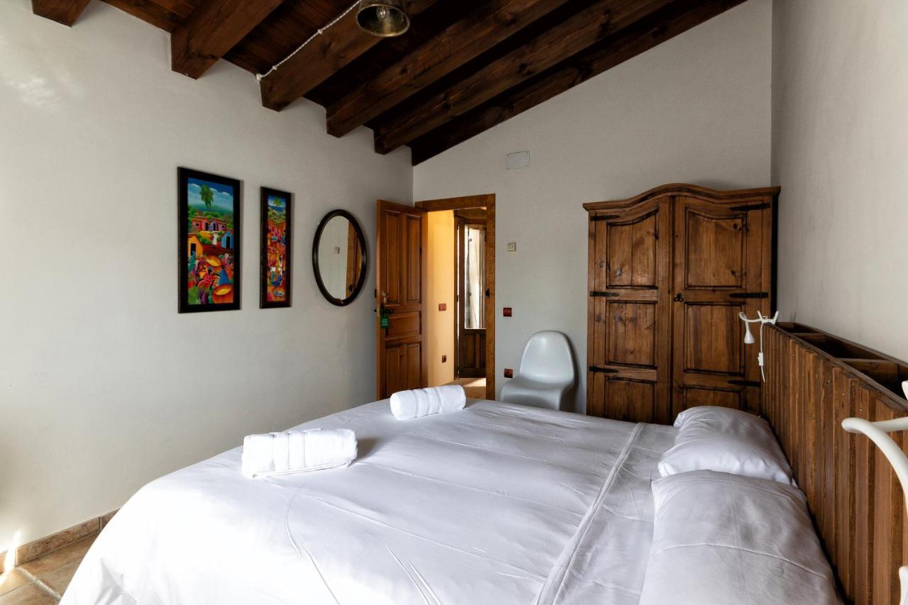 Castellanos de Villiquera Vinarius, Posada Rural المظهر الخارجي الصورة