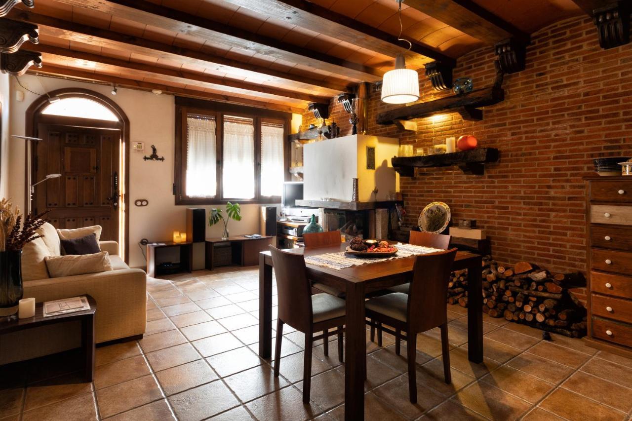 Castellanos de Villiquera Vinarius, Posada Rural المظهر الخارجي الصورة