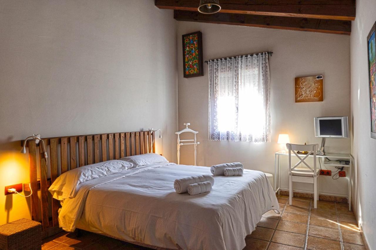 Castellanos de Villiquera Vinarius, Posada Rural المظهر الخارجي الصورة